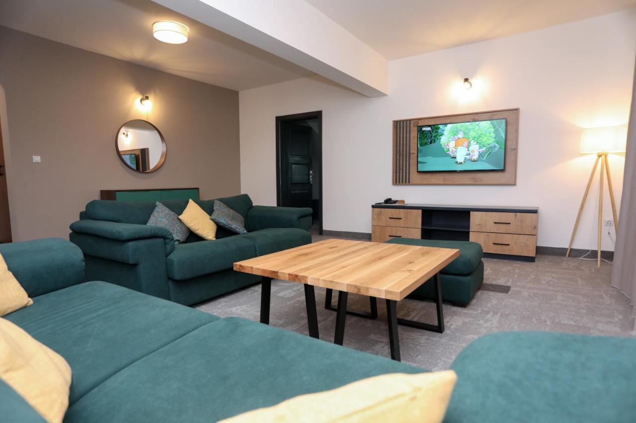 Hotel Board Jahorina Extérieur photo