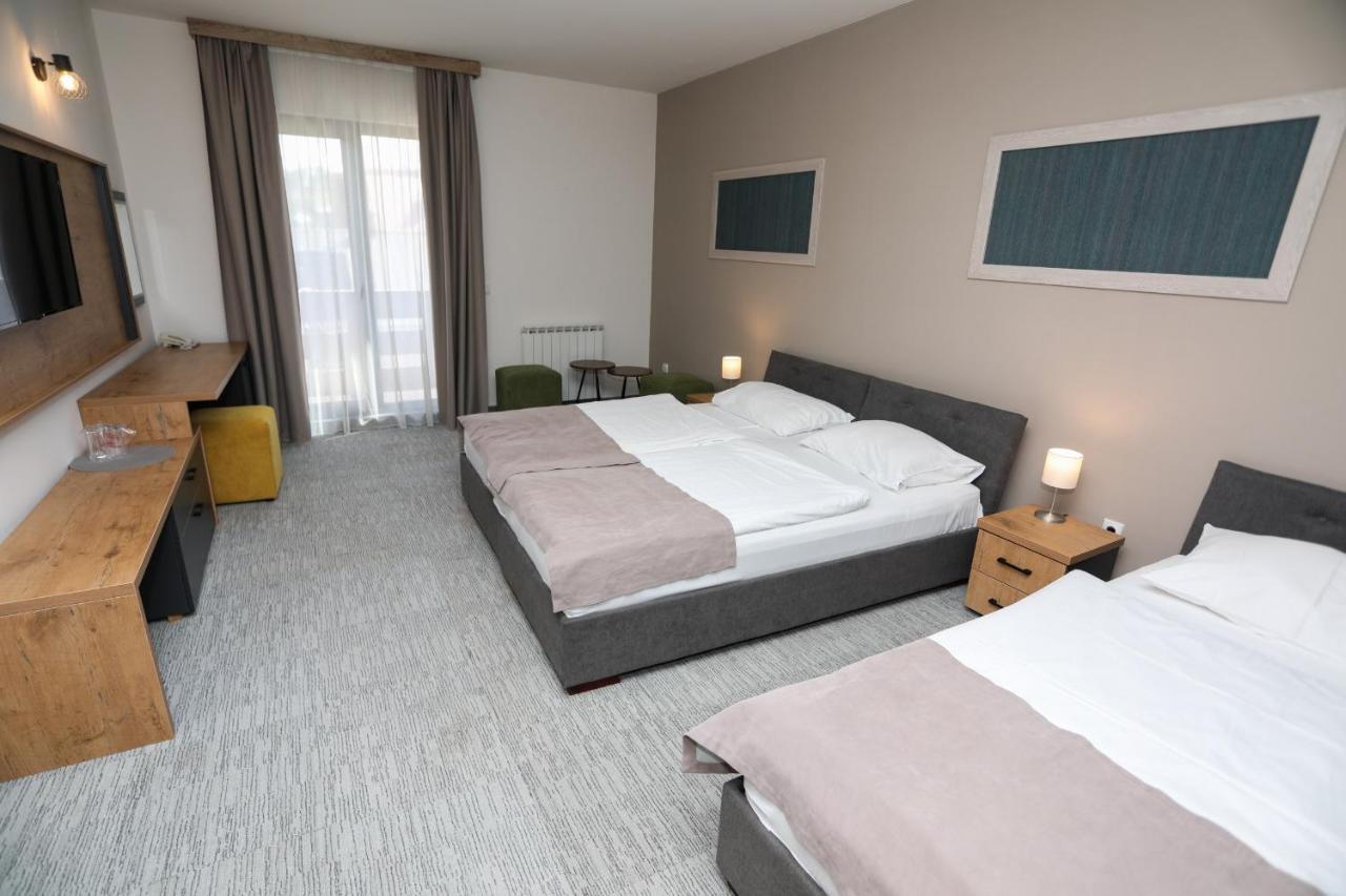 Hotel Board Jahorina Extérieur photo