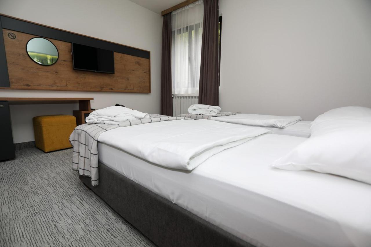 Hotel Board Jahorina Extérieur photo