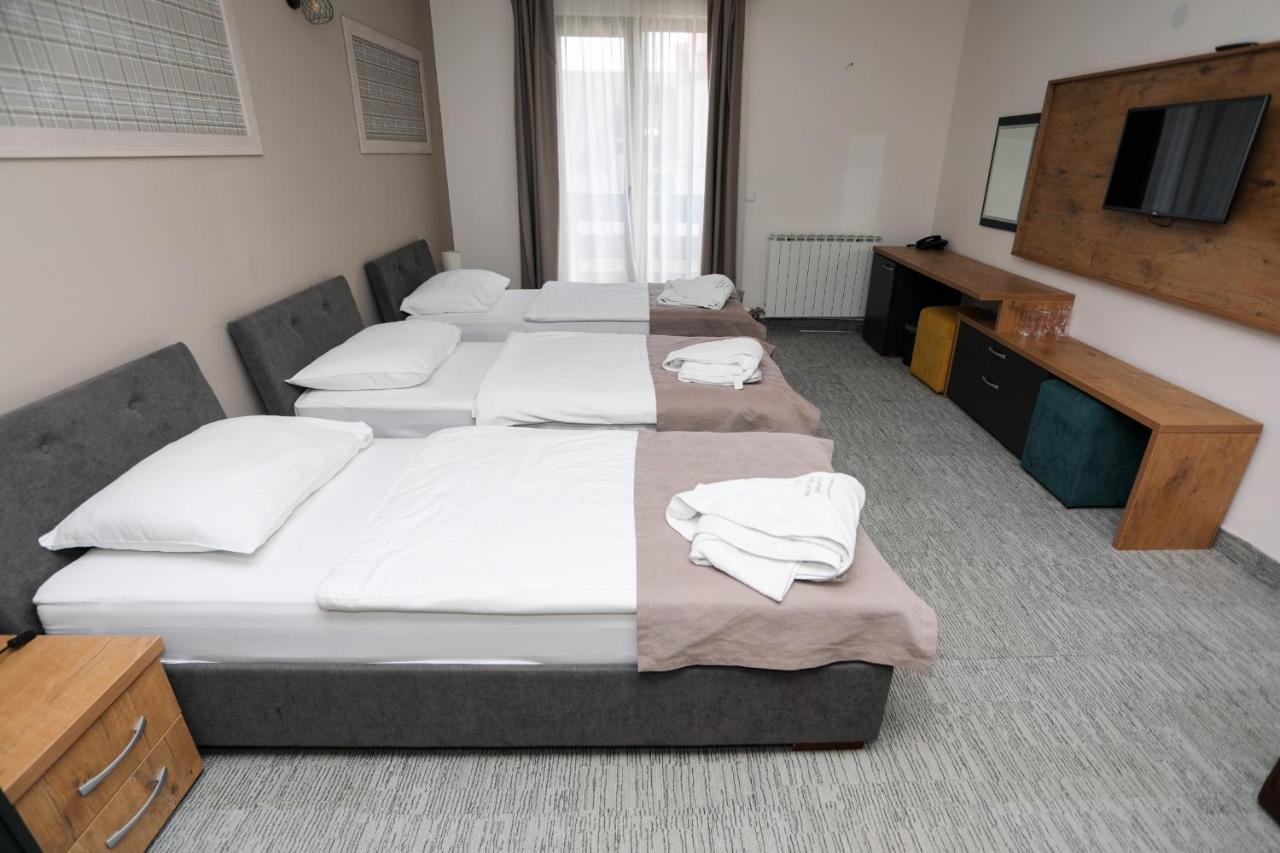 Hotel Board Jahorina Extérieur photo