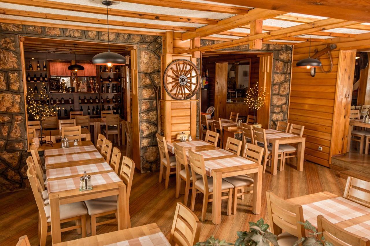 Hotel Board Jahorina Extérieur photo